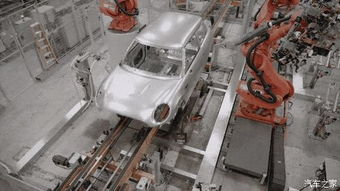 探秘MINI牛津工廠 一場與機器人68秒的“戀愛”